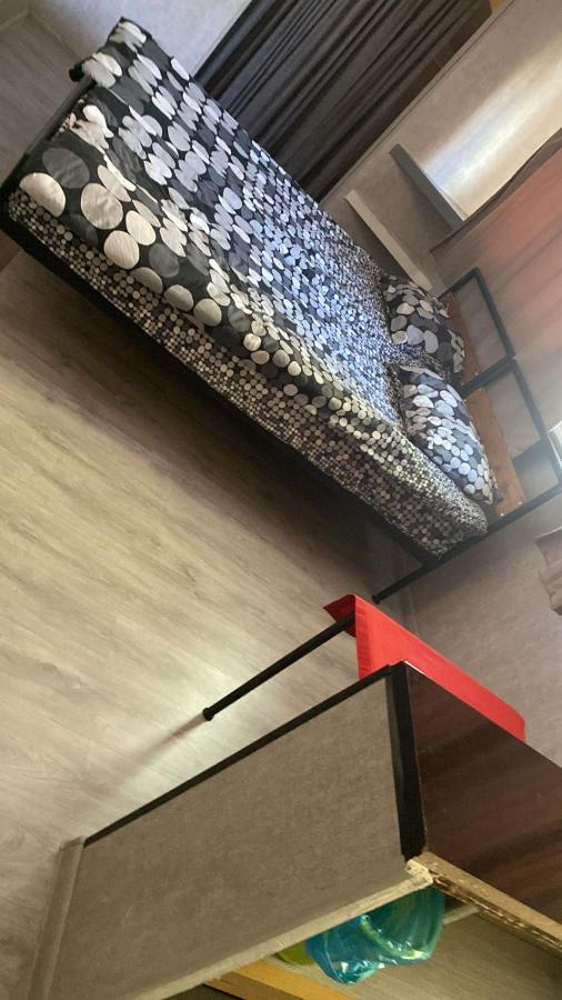 Kiev Hostel Тбилиси Екстериор снимка
