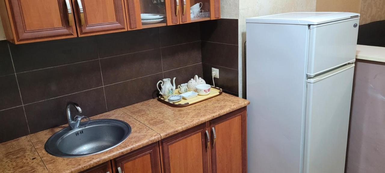 Kiev Hostel Тбилиси Екстериор снимка
