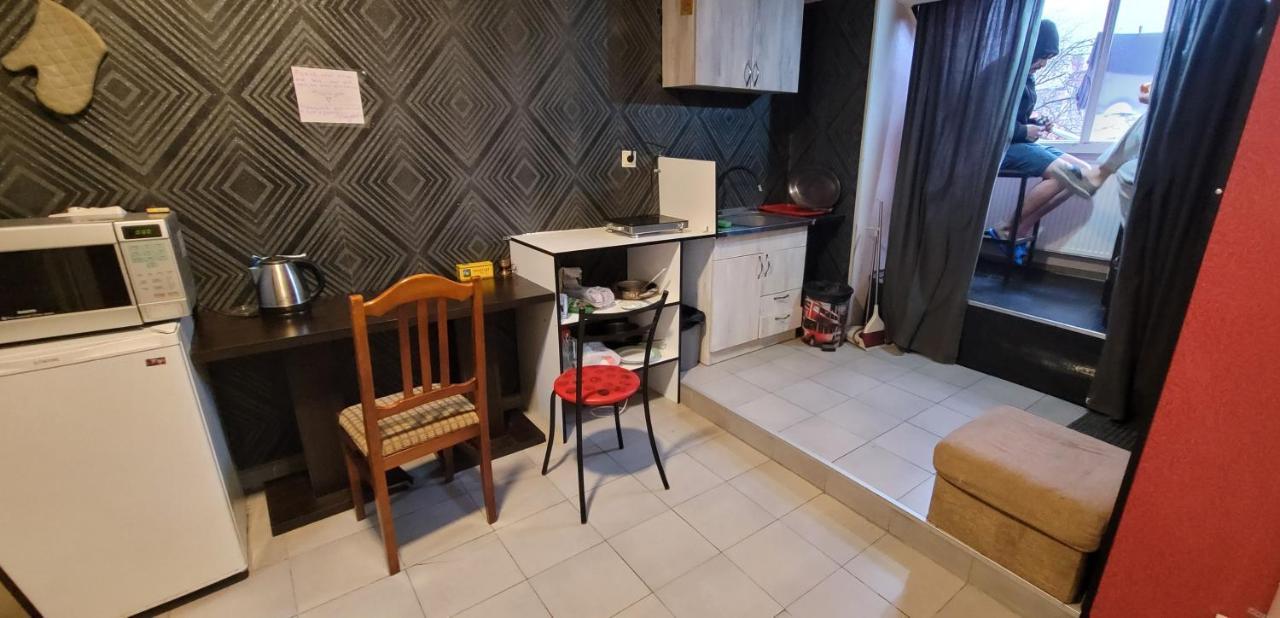 Kiev Hostel Тбилиси Екстериор снимка