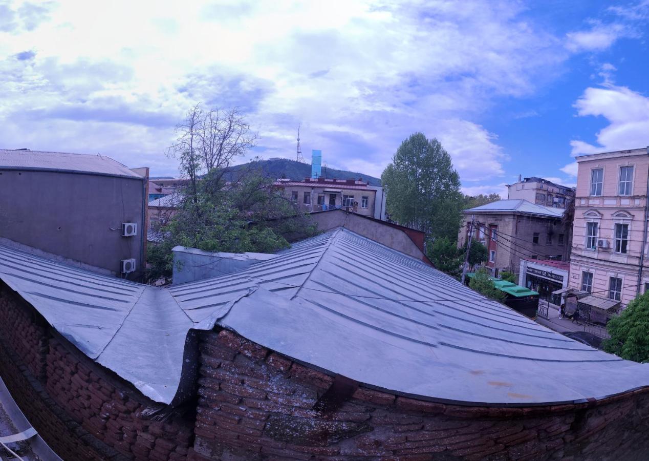 Kiev Hostel Тбилиси Екстериор снимка