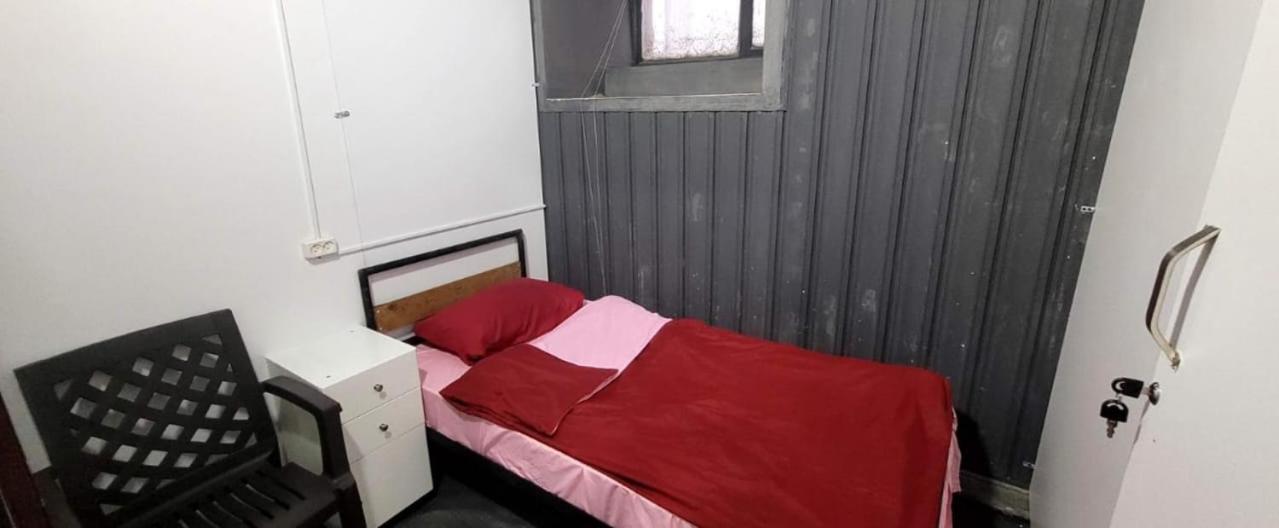 Kiev Hostel Тбилиси Екстериор снимка