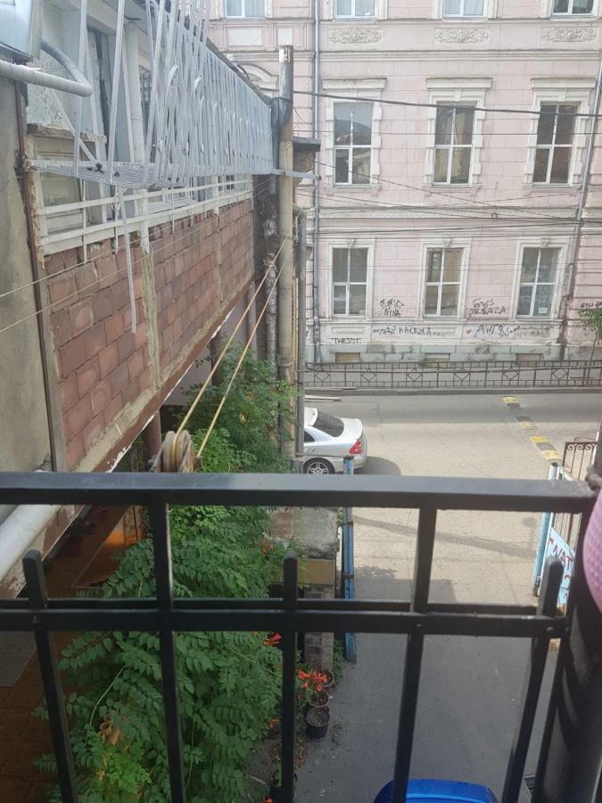 Kiev Hostel Тбилиси Екстериор снимка